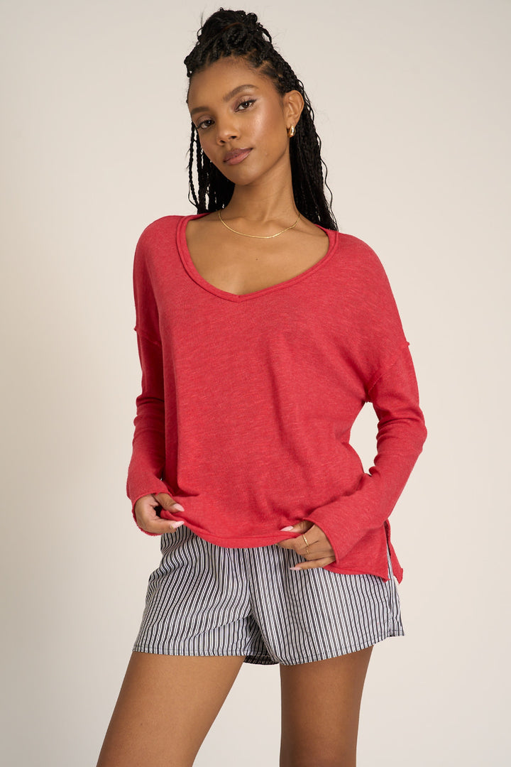 Mae Textured V-Neck Longsleeve